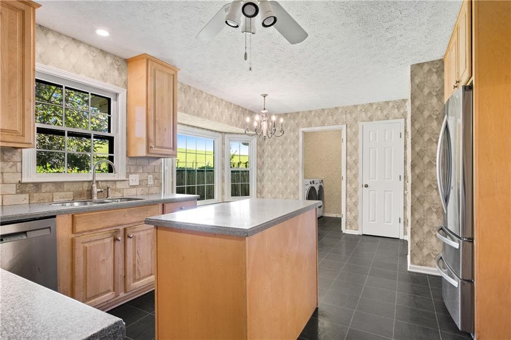 4 bedroom, 2 bathroom, 2,212 sq ft single family residence for sale at 4755 Andalusia Trail, Atlanta, GA 30360 — photo 9