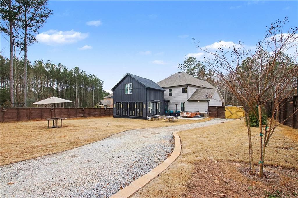 5 bedroom, 5 bathroom, 4,325 sq ft single family residence for sale at 3800 Bailey Road, Auburn, GA 30011 — photo 7