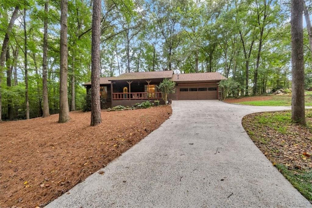 2 bedroom, 2 bathroom, 1,334 sq ft single family residence for sale at 130 Huntridge Drive, Stockbridge, GA 30281 — photo 5