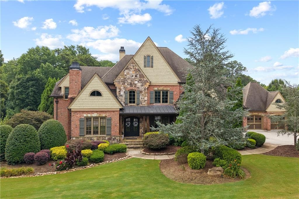 7 bedroom, 9 bathroom, 10,235 sq ft single family residence for sale at 2750 Drayton Hall Drive, Buford, GA 30519 — photo 2