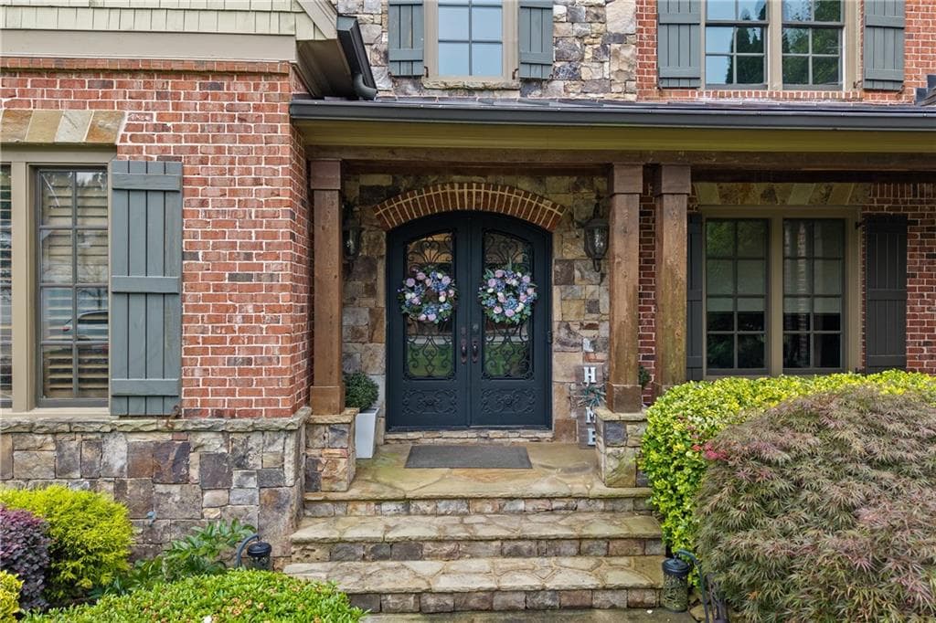 7 bedroom, 9 bathroom, 10,235 sq ft single family residence for sale at 2750 Drayton Hall Drive, Buford, GA 30519 — photo 5