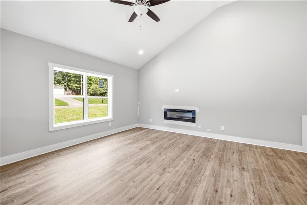 3 bedroom, 3 bathroom, 2,074 sq ft single family residence for sale at 284 Stonington Drive, Mount Airy, GA 30563 — photo 6