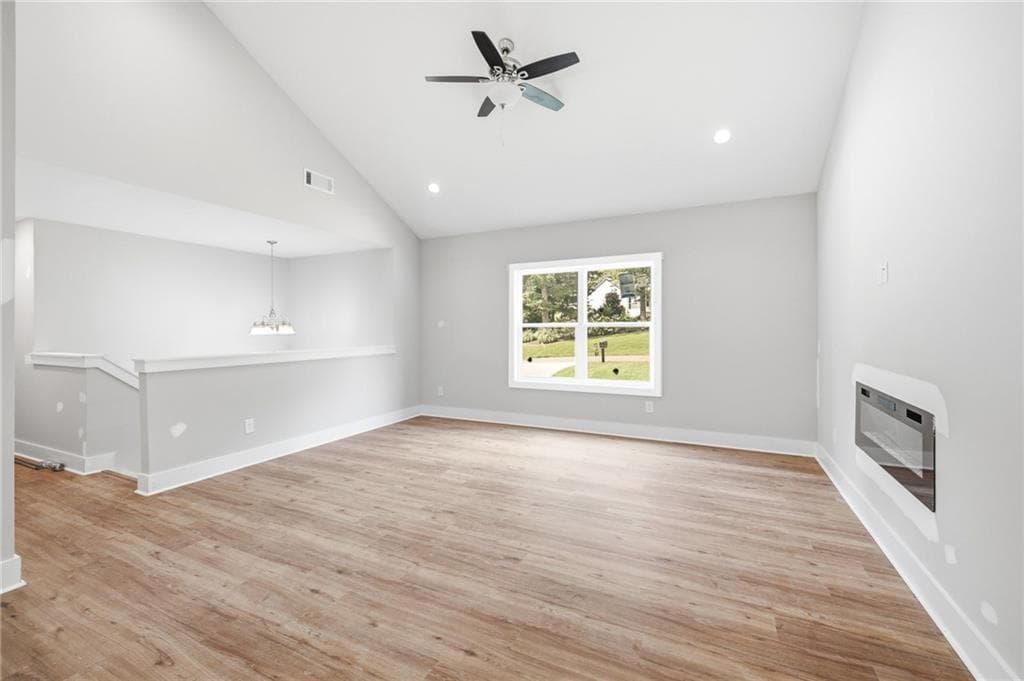 3 bedroom, 3 bathroom, 2,074 sq ft single family residence for sale at 284 Stonington Drive, Mount Airy, GA 30563 — photo 7