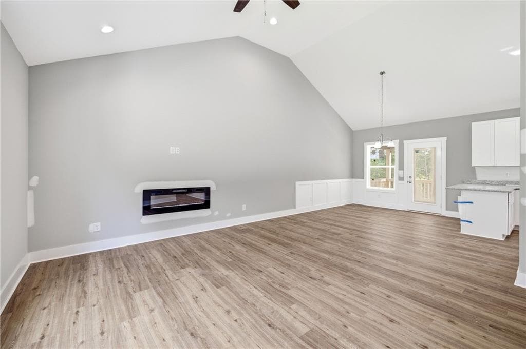 3 bedroom, 3 bathroom, 2,074 sq ft single family residence for sale at 284 Stonington Drive, Mount Airy, GA 30563 — photo 8