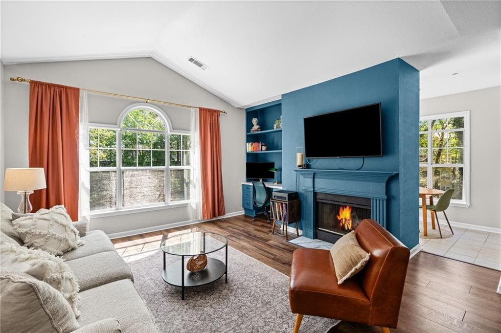 2 bedroom, 2 bathroom, 1,719 sq ft condominium for sale at 238 Edinburgh Court 238, Milton, GA 30004 — photo 8