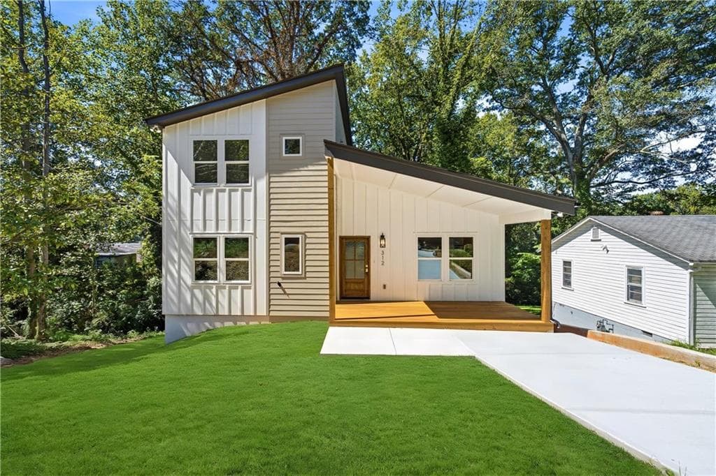 3 bedroom, 3 bathroom, 1,464 sq ft single family residence for sale at 312 Wadley Street, Atlanta, GA 30314