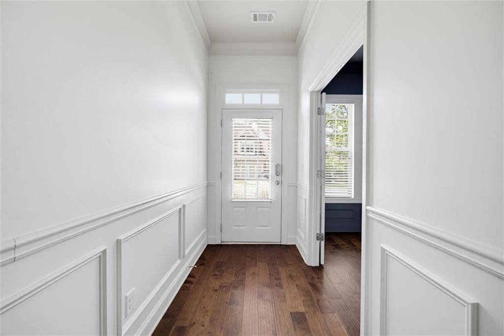 4 bedroom, 3 bathroom, 2,712 sq ft single family residence for sale at 2244 Nancy Creek Drive, Atlanta, GA 30341 — photo 6