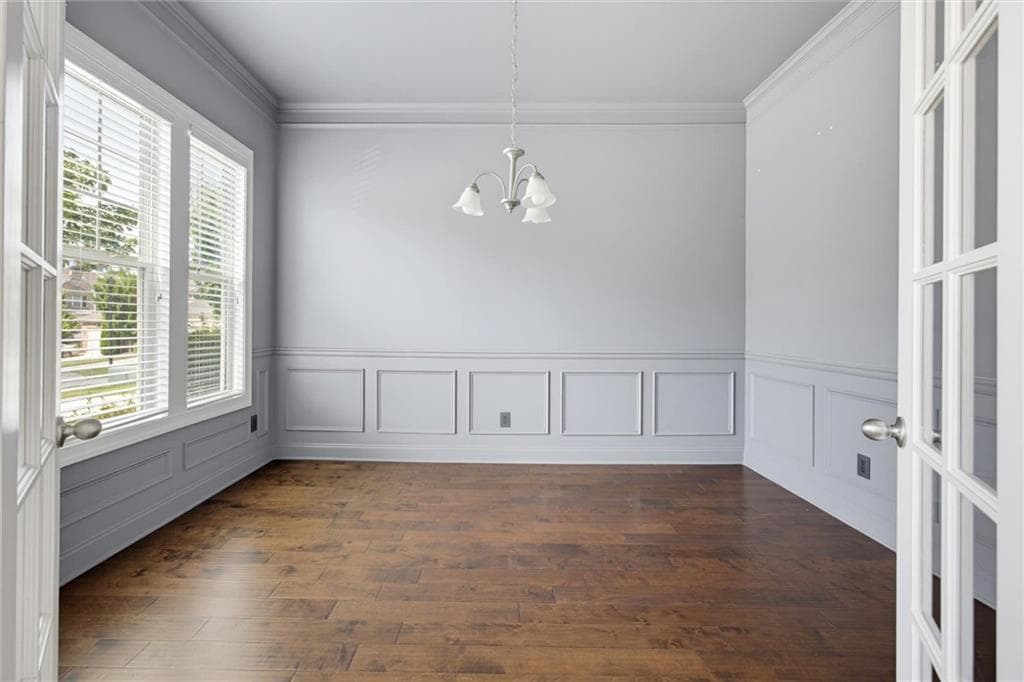 4 bedroom, 3 bathroom, 2,712 sq ft single family residence for sale at 2244 Nancy Creek Drive, Atlanta, GA 30341 — photo 7