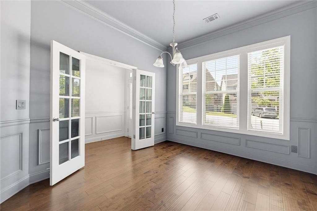 4 bedroom, 3 bathroom, 2,712 sq ft single family residence for sale at 2244 Nancy Creek Drive, Atlanta, GA 30341 — photo 8