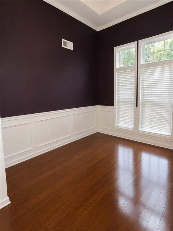 4 bedroom, 2 bathroom, 2,328 sq ft single family residence for sale at 319 Wildwood Point, Atlanta, GA 30349 — photo 4