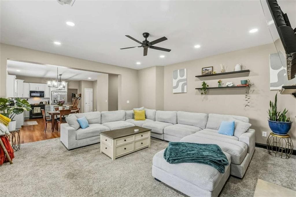 4 bedroom, 3 bathroom, 3,210 sq ft single family residence for sale at 7080 Roselake Circle, Douglasville, GA 30134 — photo 8