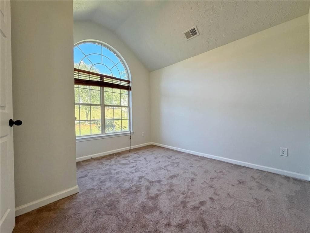 4 bedroom, 3 bathroom, 1,745 sq ft single family residence for sale at 119 Barrington Parkway, Stockbridge, GA 30281 — photo 6