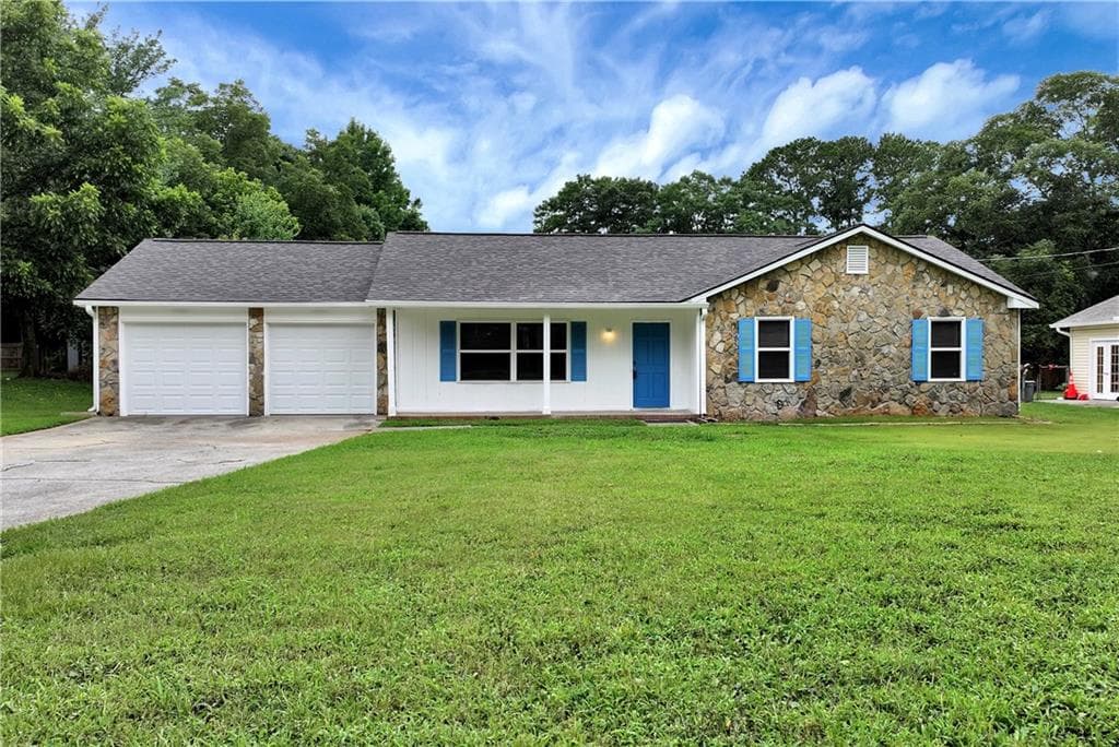 3 bedroom, 2 bathroom, 1,396 sq ft single family residence for rent at 649 Oakland Way, Lawrenceville, GA 30044 for $2,100 a month — photo 10