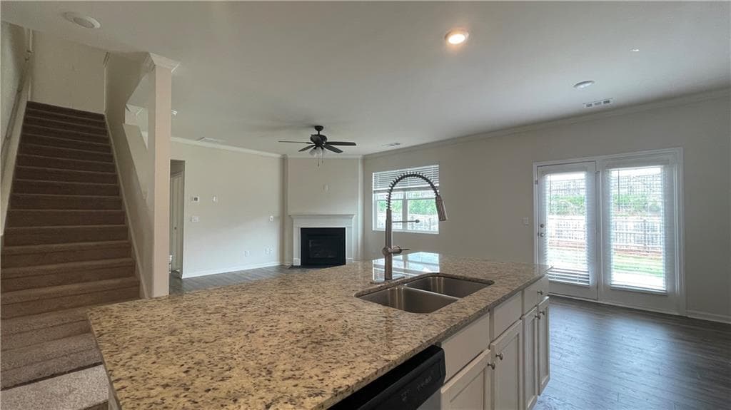 5 bedroom, 3 bathroom, 2,822 sq ft single family residence for sale at 656 Quail Pass, Dawsonville, GA 30534 — photo 8
