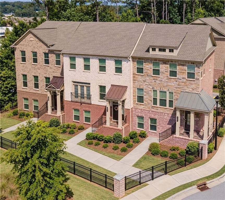 3 bedroom, 4 bathroom, 2,322 sq ft home for sale at 352 Provenance Drive, Sandy Springs, GA