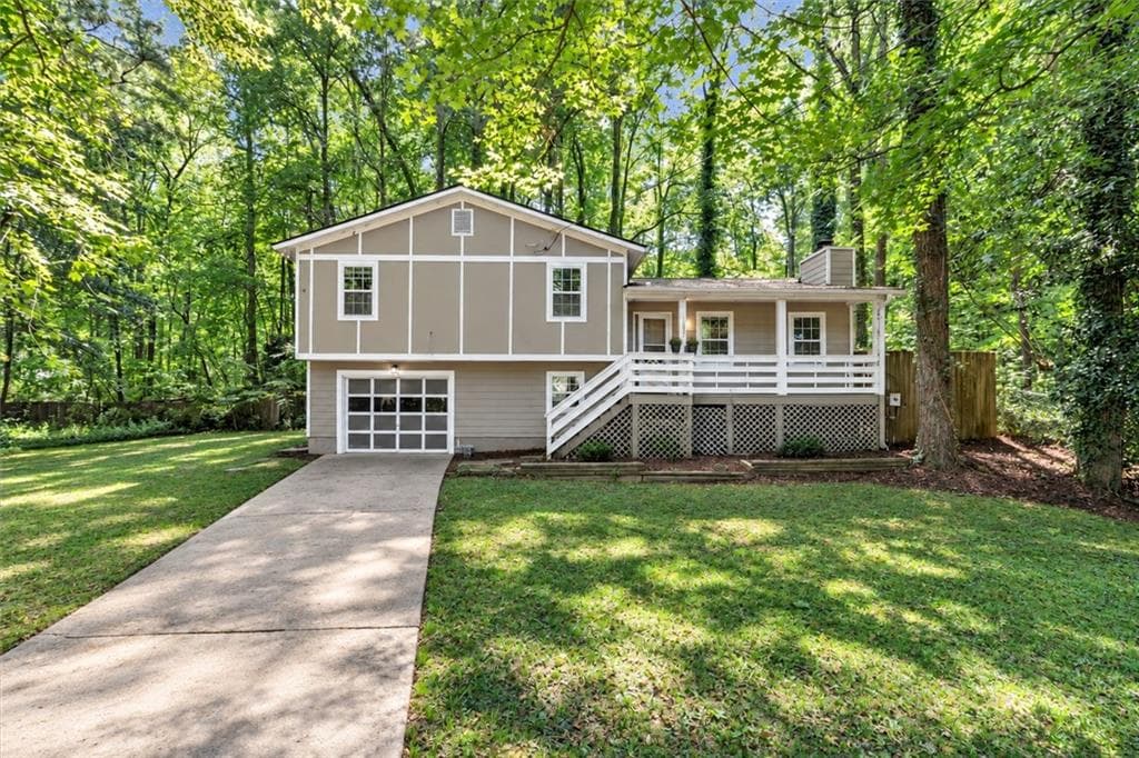 4 bedroom, 2 bathroom, 1,452 sq ft home for sale at 1887 Merry Oak Court, Marietta, GA