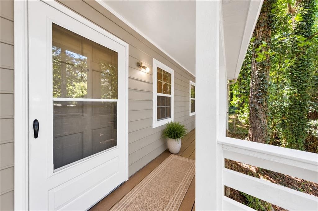 4 bedroom, 2 bathroom, 1,452 sq ft single family residence for sale at 1887 Merry Oak Court, Marietta, GA 30008 — photo 6