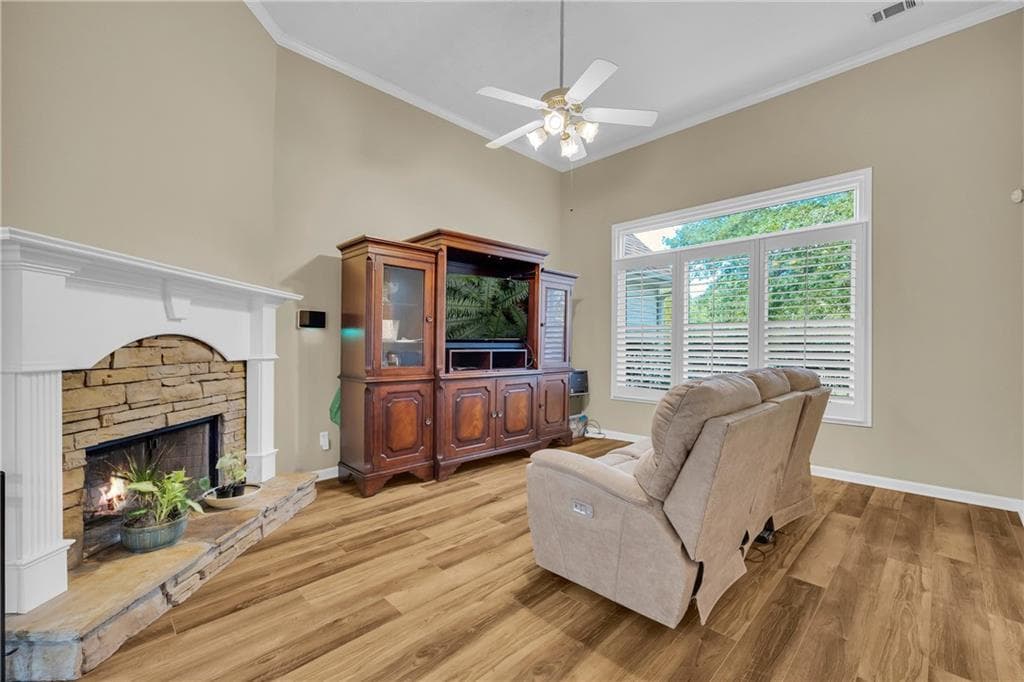 3 bedroom, 2 bathroom, 1,749 sq ft single family residence for sale at 80 Berkshire Keep, Covington, GA 30016 — photo 7