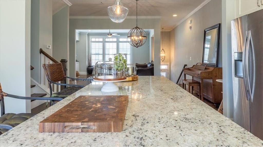 3 bedroom, 4 bathroom, 2,862 sq ft townhouse for sale at 2141 Shale Lane, Atlanta, GA 30318 — photo 9