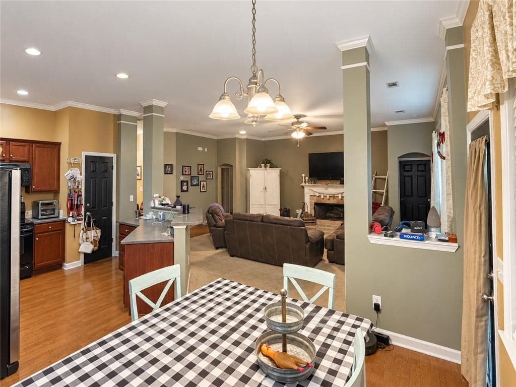 3 bedroom, 2 bathroom, 2,530 sq ft single family residence for sale at 194 Cedar Mill Drive, Dallas, GA 30132 — photo 8