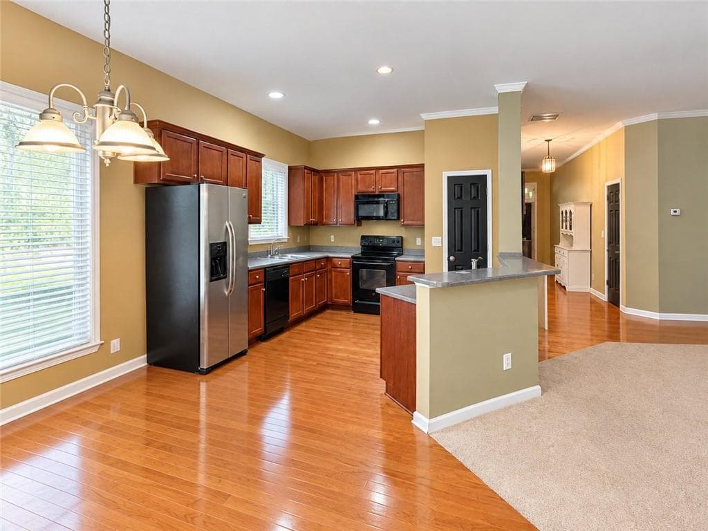 3 bedroom, 2 bathroom, 2,530 sq ft single family residence for sale at 194 Cedar Mill Drive, Dallas, GA 30132 — photo 9