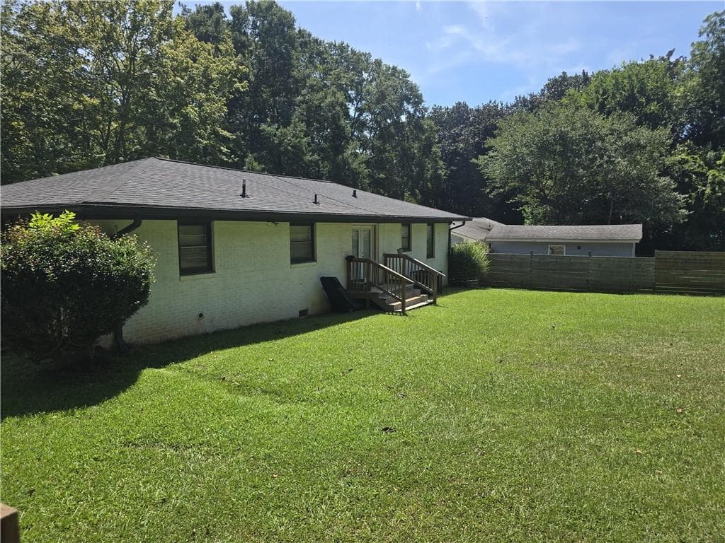 3 bedroom, 2 bathroom, 1,404 sq ft single family residence for rent at 3305 Flowers Drive, College Park, GA 30337 for $2,000 a month — photo 4