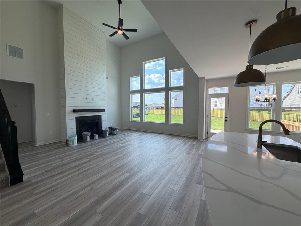 4 bedroom, 3 bathroom, 3,308 sq ft single family residence for sale at 102 Hidden Fields Way, Hoschton, GA 30548 — photo 7