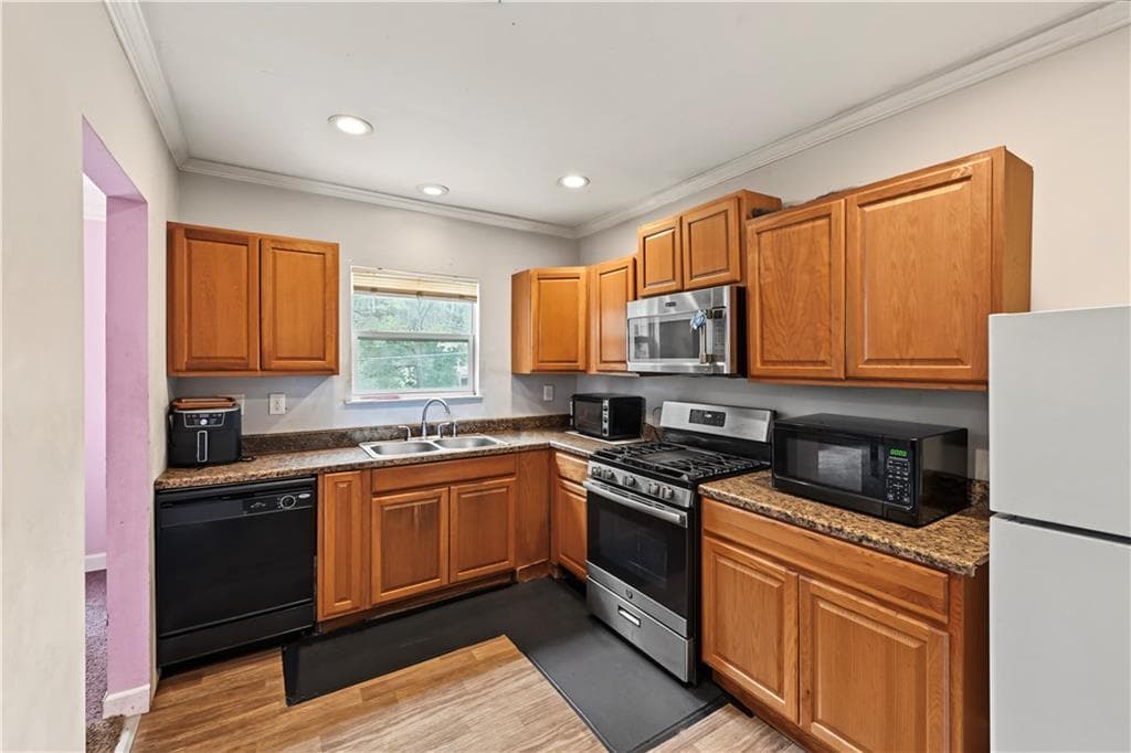 2 bedroom, 2 bathroom, 1,454 sq ft single family residence for sale at 1602 Kenmore Street, Atlanta, GA 30311 — photo 8