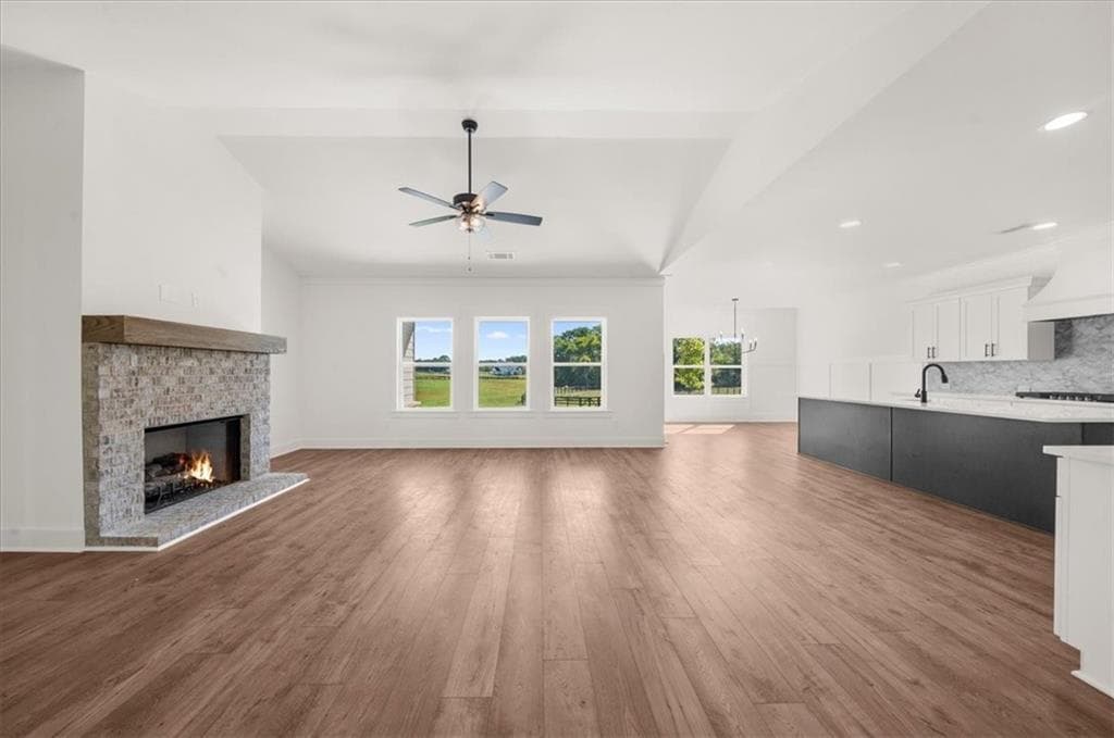 3 bedroom, 2 bathroom, 2,200 sq ft single family residence for sale at 5345 Noah Road, Cumming, GA 30041 — photo 7
