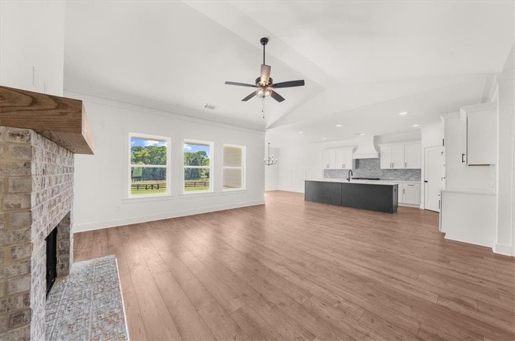 3 bedroom, 2 bathroom, 2,200 sq ft single family residence for sale at 5345 Noah Road, Cumming, GA 30041 — photo 8