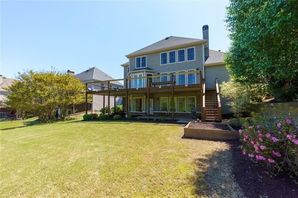 5 bedroom, 4 bathroom, 4,242 sq ft single family residence for sale at 140 Waterstone Pointe, Acworth, GA 30101 — photo 2