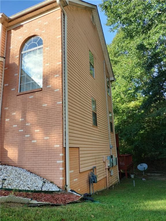 4 bedroom, 4 bathroom, 2,224 sq ft single family residence for sale at 9439 Whaleys Lake Lane, Jonesboro, GA 30238 — photo 4