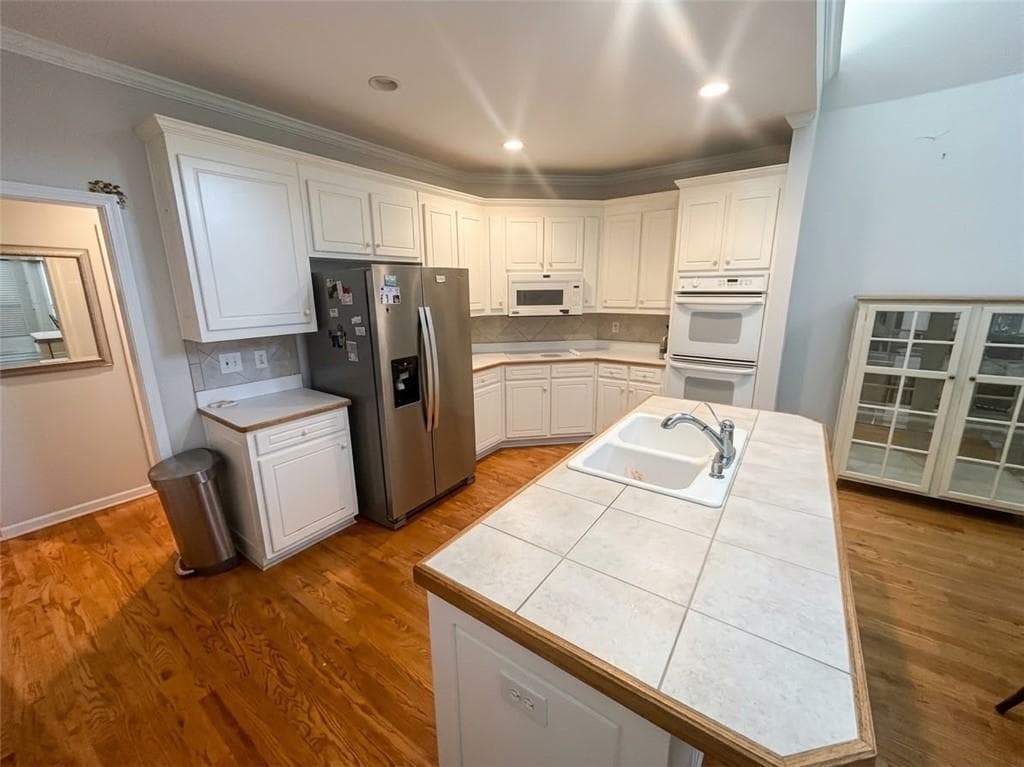 5 bedroom, 4 bathroom, 2,515 sq ft single family residence for sale at 8521 Parkview Court, Monroe, GA 30656 — photo 8