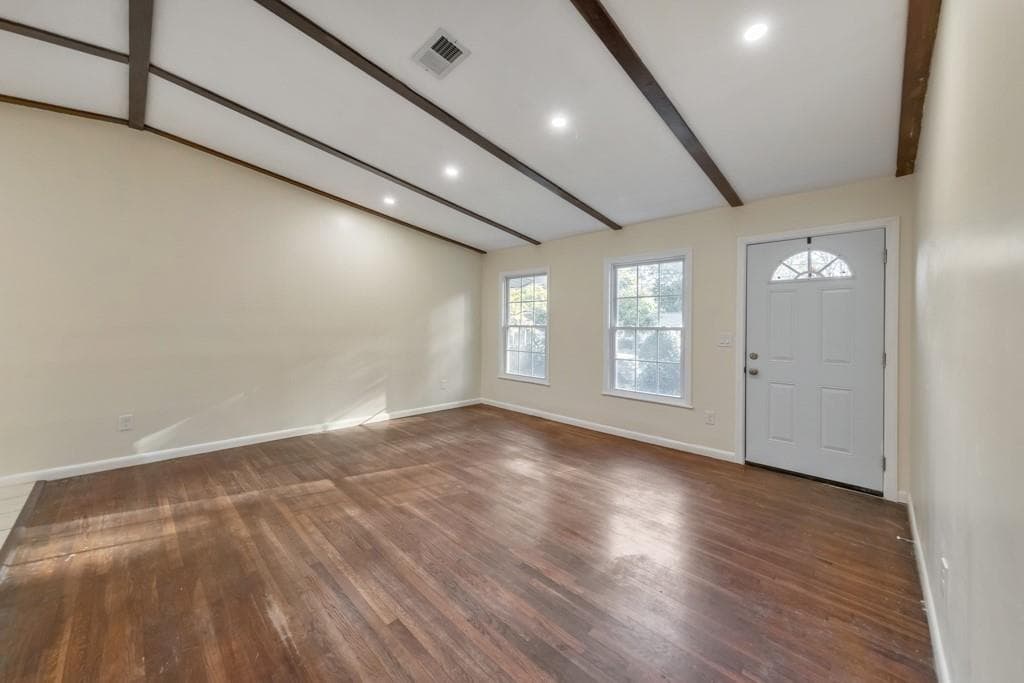 3 bedroom, 2 bathroom, 1,377 sq ft single family residence for sale at 2518 Carolyn Drive, Smyrna, GA 30080 — photo 8