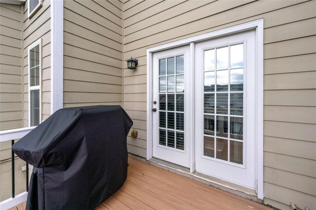 2 bedroom, 3 bathroom, 1,626 sq ft condominium for sale at 2040 Hoods Fort Circle 18, Kennesaw, GA 30144 — photo 3