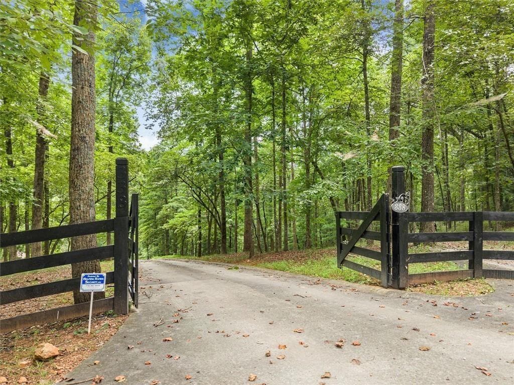 4 bedroom, 3 bathroom, 3,825 sq ft single family residence for sale at 338 Woody Tucker Road, Dawsonville, GA 30534 — photo 8