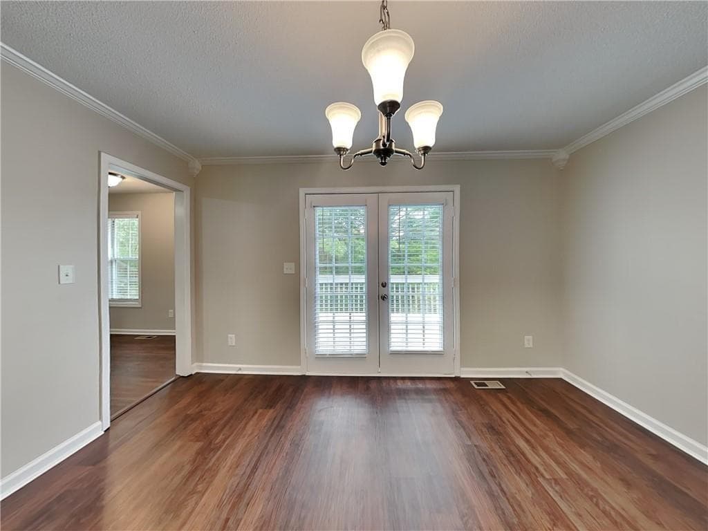 4 bedroom, 3 bathroom, 2,116 sq ft single family residence for rent at 2785 Water Valley Road, Austell, GA 30106 for $2,250 a month — photo 4