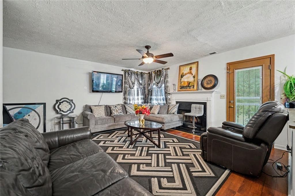 4 bedroom, 3 bathroom, 2,498 sq ft single family residence for sale at 6258 Phillips Lake Court, Lithonia, GA 30058 — photo 9
