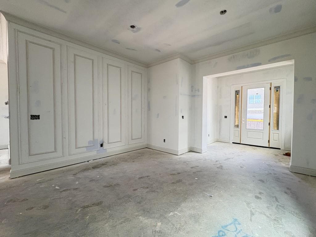 4 bedroom, 4 bathroom, 2,397 sq ft single family residence for sale at 124 Dewey Road, Lilburn, GA 30047 — photo 3