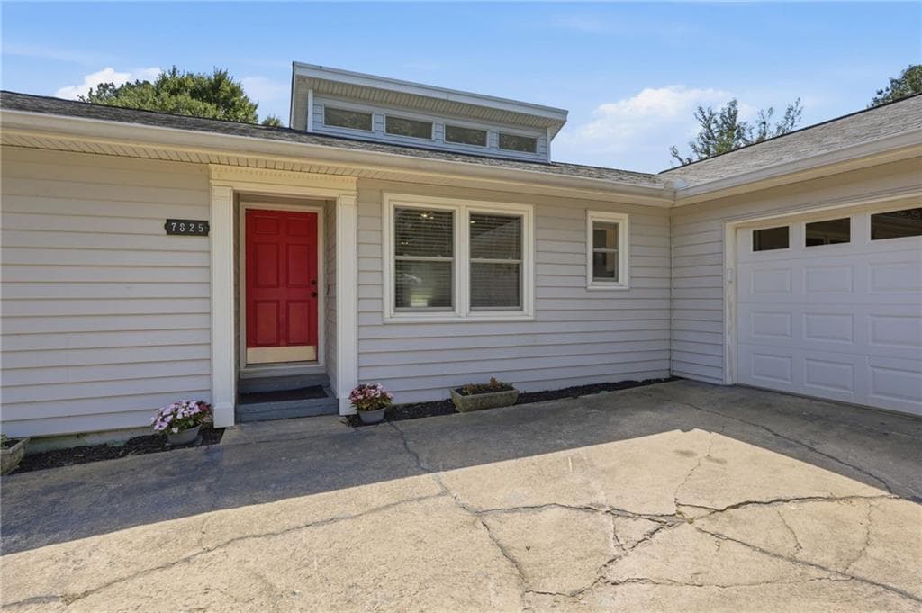 3 bedroom, 2 bathroom, 1,508 sq ft single family residence for sale at 7825 Wallace Tatum Road, Cumming, GA 30028 — photo 3