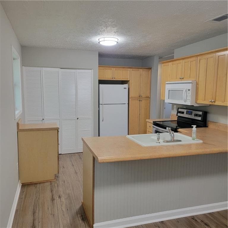 3 bedroom, 2 bathroom single family residence for sale at 77 Pierce Road, Hiram, GA 30141 — photo 6