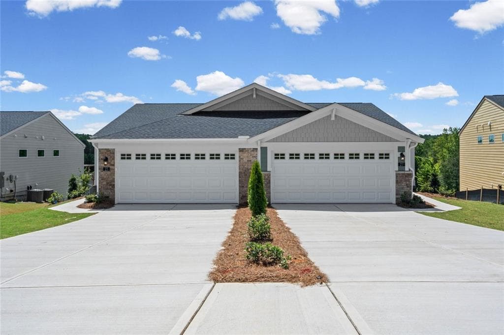 2 bedroom, 2 bathroom, 2,162 sq ft townhouse for sale at 25 Village Drive, Dawsonville, GA 30534 — photo 8