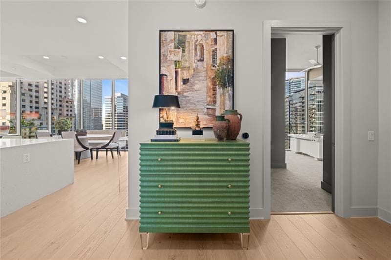 3 bedroom, 3 bathroom, 2,071 sq ft condominium for sale at 40 12th Street 1603, Atlanta, GA 30309 — photo 9
