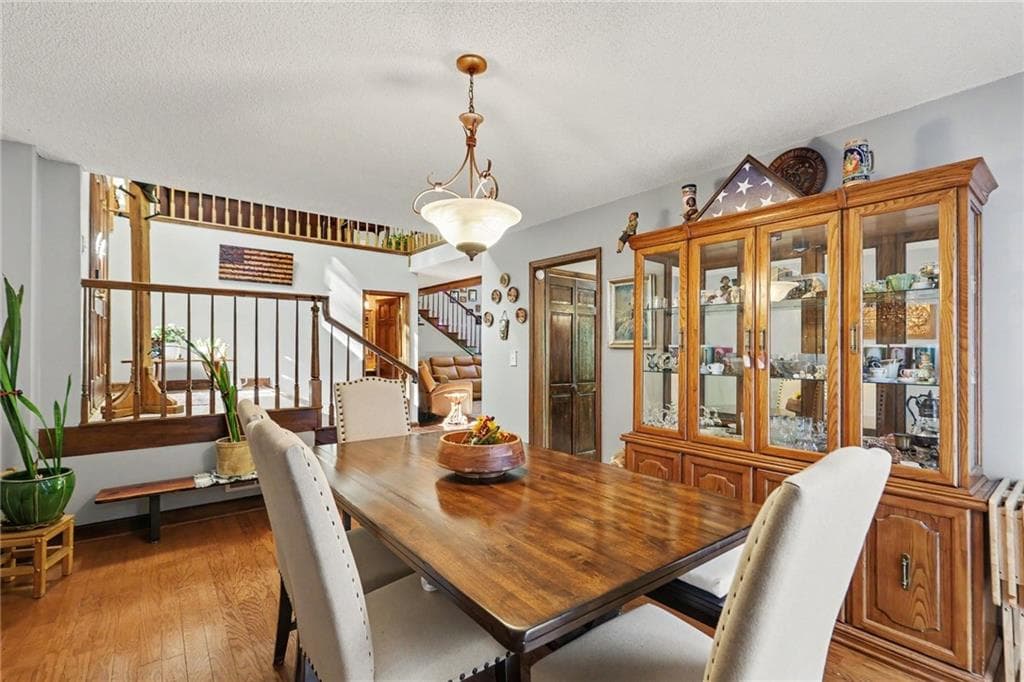 4 bedroom, 4 bathroom, 3,346 sq ft single family residence for sale at 7121 Rand Drive, Douglasville, GA 30135 — photo 3