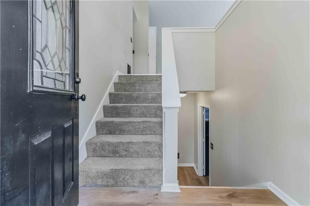 3 bedroom, 2 bathroom, 1,880 sq ft single family residence for sale at 3235 Southshore Court, Cumming, GA 30041 — photo 5