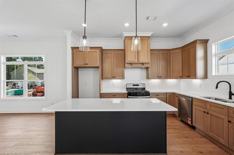 4 bedroom, 4 bathroom, 2,397 sq ft single family residence for sale at 3942 Fulson Drive, Lilburn, GA 30047 — photo 7