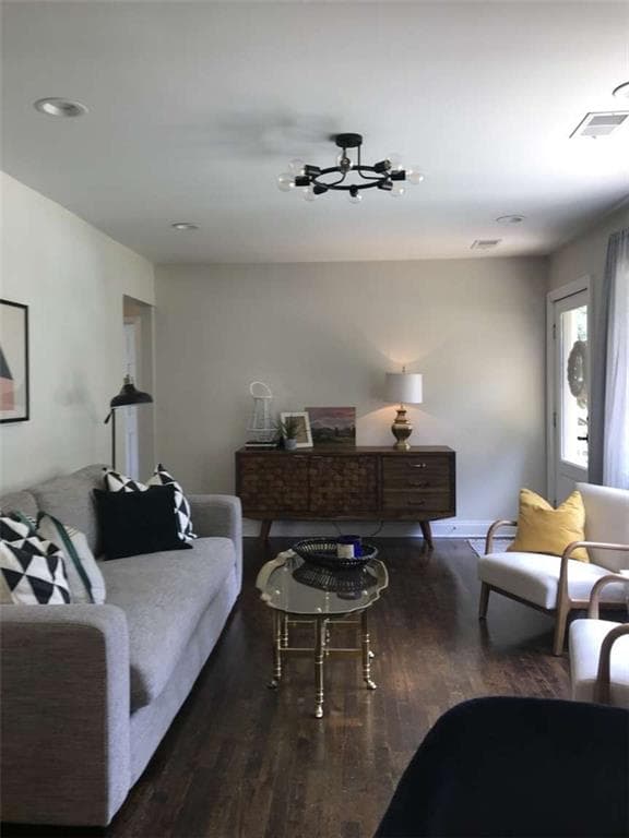 3 bedroom, 2 bathroom, 1,000 sq ft single family residence for sale at 349 Avery Street, Marietta, GA 30060 — photo 7