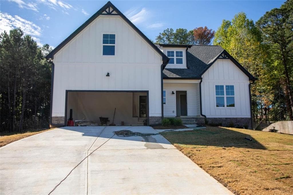 4 bedroom, 3 bathroom, 2,394 sq ft single family residence for sale at 212 Kippard Place, Villa Rica, GA 30180 — photo 2