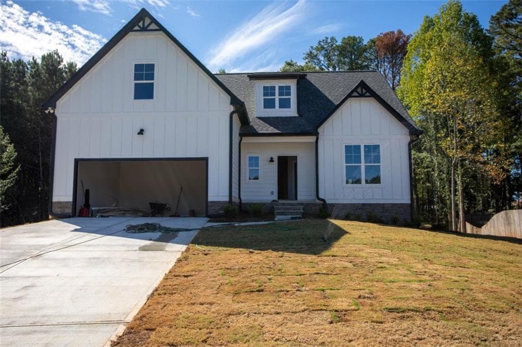 4 bedroom, 3 bathroom, 2,394 sq ft single family residence for sale at 212 Kippard Place, Villa Rica, GA 30180