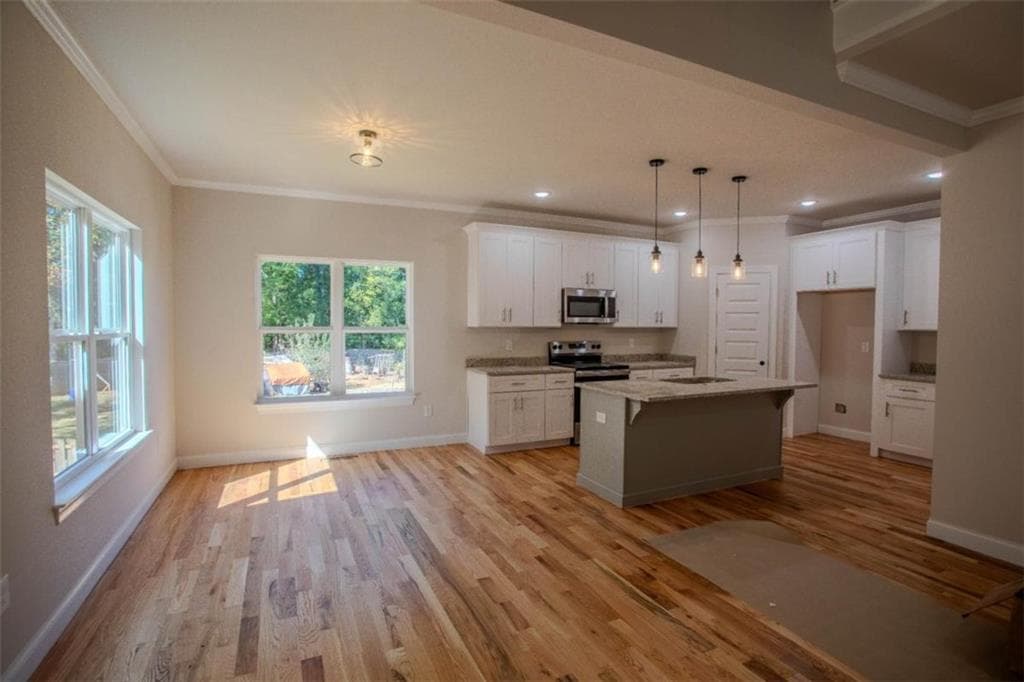 4 bedroom, 3 bathroom, 2,394 sq ft single family residence for sale at 212 Kippard Place, Villa Rica, GA 30180 — photo 6